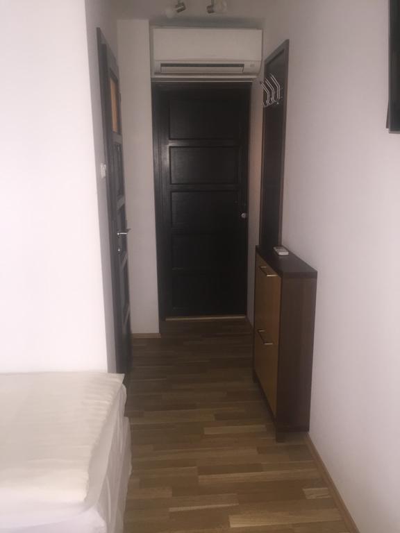 Magyar Golf Club Otel Kisoroszi Dış mekan fotoğraf
